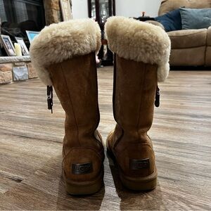 Uggs Plumdale boots